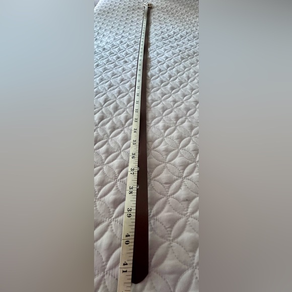 Beautiful Gold Tone Double Ring Women’s Brown Belt - Picture 5 of 6